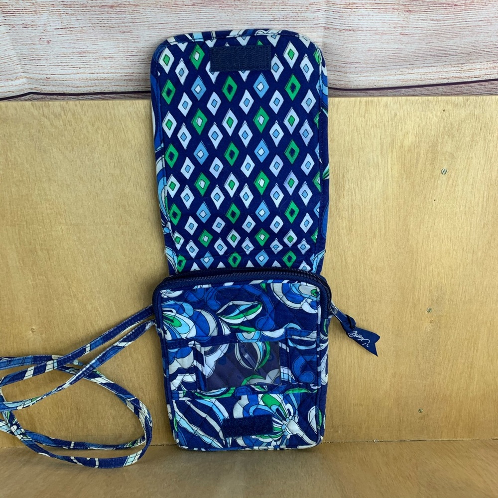 Vera Bradley "Mediterranian Blue" Cross Body Bag - Picture 5 of 11